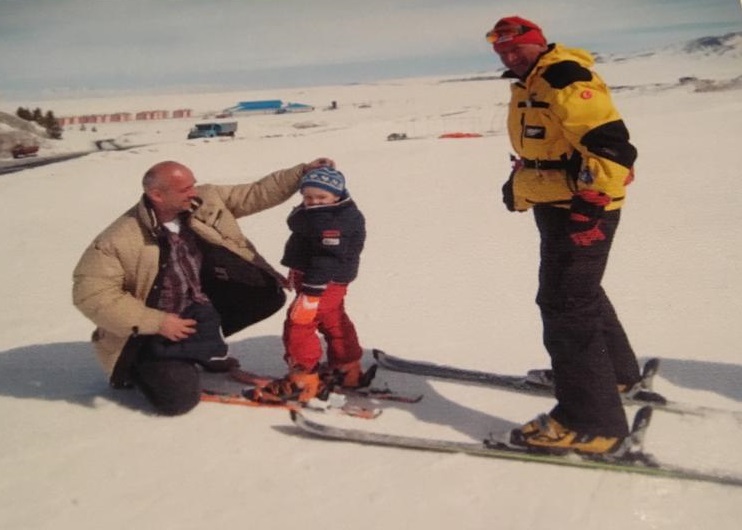 Moguls kayak öncesi Deniz Paçacı